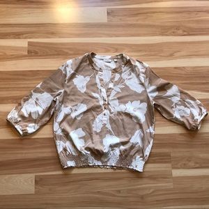 NY & Company 3/4 sleeve blouse, split v-neck